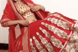 चलचित्र ‘दुश्मनी’ बाट चलचित्र दुनियामा आफ्नो यात्रा सुरु गरेकी अभिनेत्री आशा भुषाल ‘सरकारी प्याउली जोबन’ सम्म आइपुग्दा पनि चर्चै चर्चा