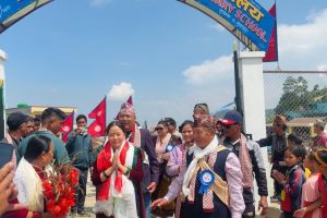 संगीत बाट समाजसेवा: गायिका पवित्र गुरुङले जुटाएको कोषले विद्यालयले पायो नयाँ स्वरूप ।   पवित्रको प्रशंसनीय काम।